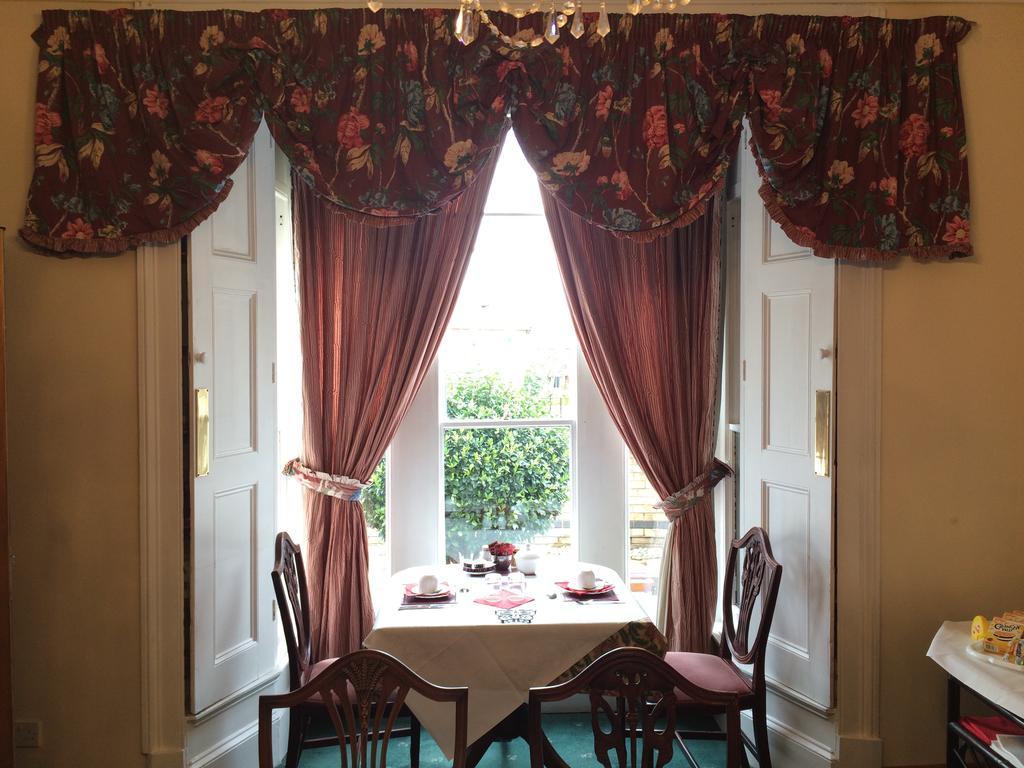 Charlotte House Hotel Пітерборо Екстер'єр фото