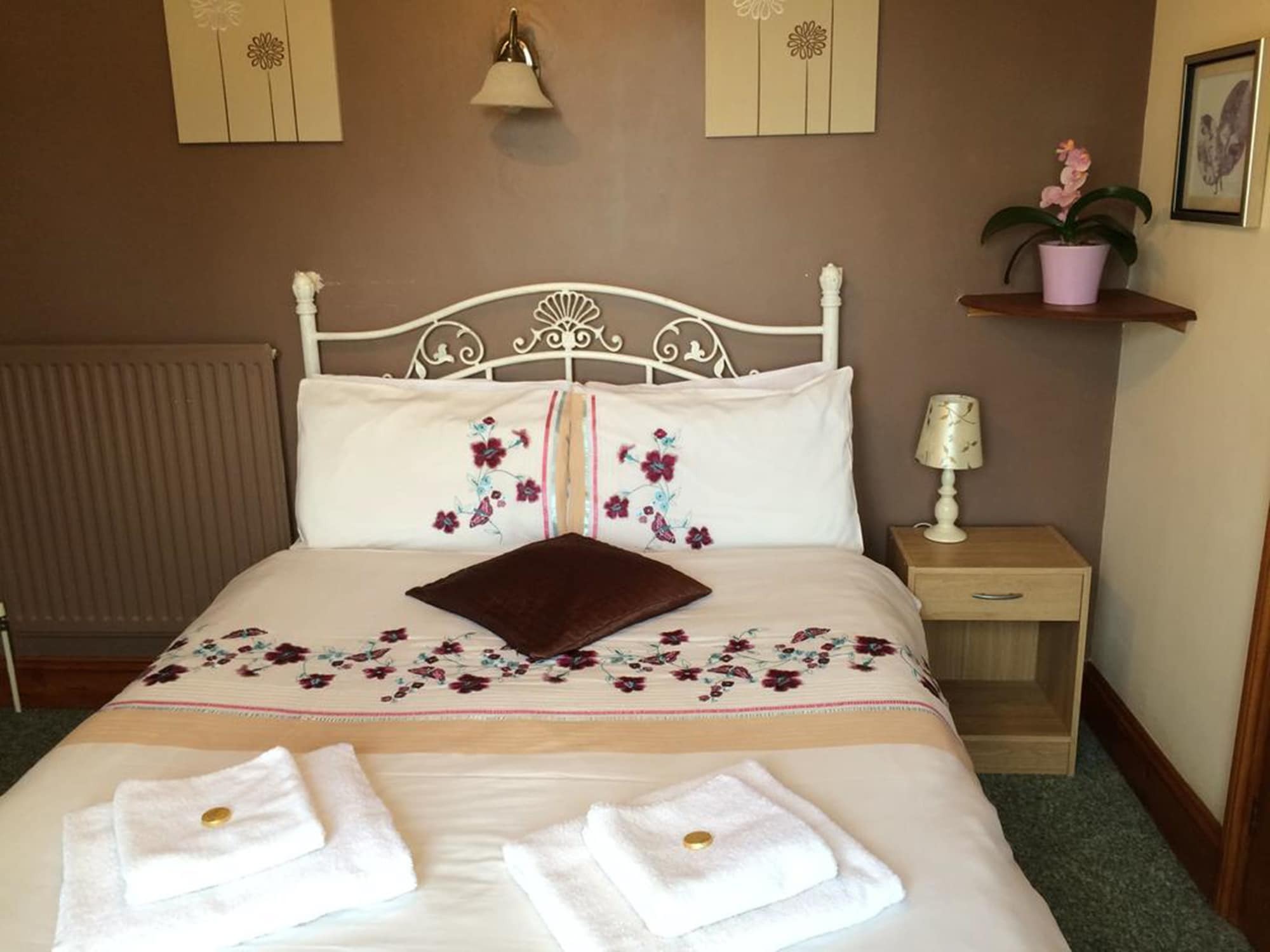 Charlotte House Hotel Пітерборо Екстер'єр фото